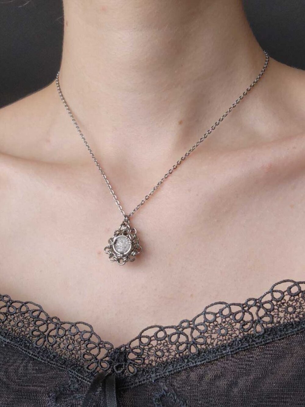 Vintage crystal silver teardrop necklace with a small silver chain